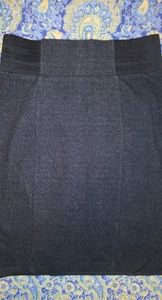 🍀Forever 21 Dark Gray skirt🍀